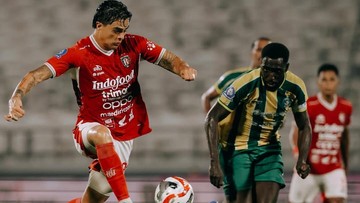 Liputan Olahraga CNN Sport : Hasil Super League: Bali United Bantai PSBS 6-1, Modal lawan Persib