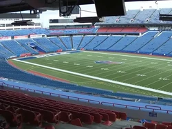 Stadion Legendaris NFL Dibongkar, Urinoarnya Dijual buat Kenang-kenangan!