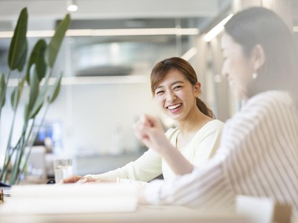 8 Ciri Karakteristik Unik Orang yang Suka Bicara Sendiri dengan Suara Keras