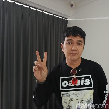 Bisnis Burger Mendadak Viral, Aldi Taher Bicara Soal Rencana Ekspansi