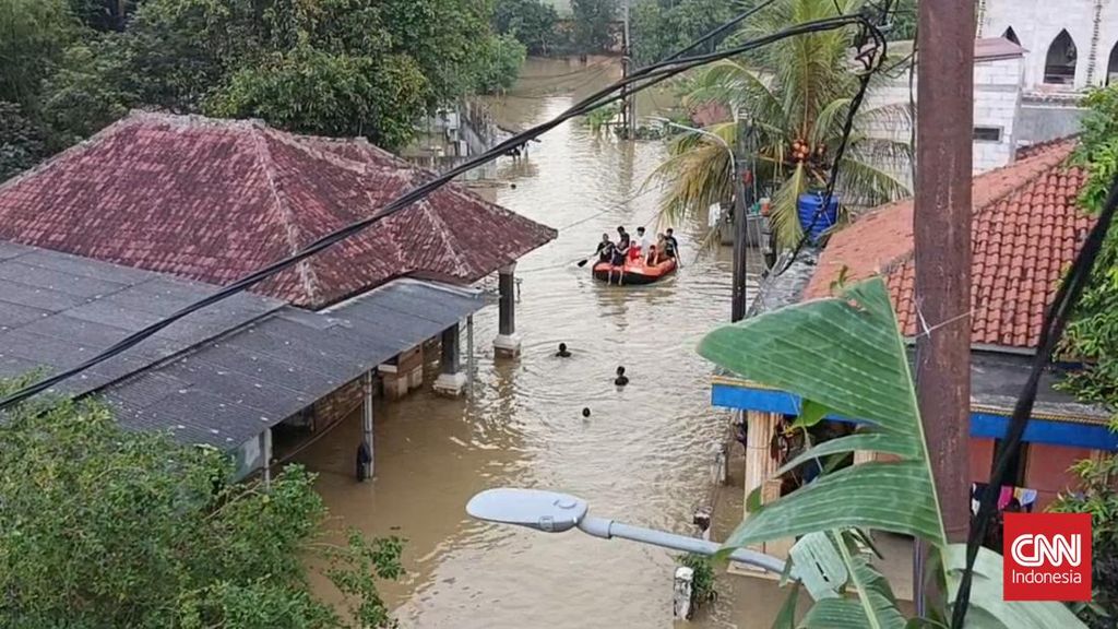Banjir Kepung Wilayah Tigaraksa Tangerang, Ratusan Warga Terisolasi