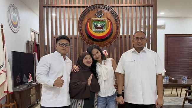 Azizah Salsha secara resmi memaafkan Bigmo dan kakaknya, Resbo, terkait kasus dugaan pencemaran nama baik.