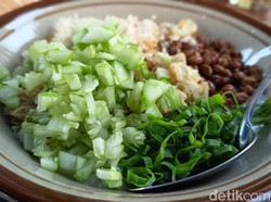 Ternyata Ada 3 Sekte Bubur Ayam di Tasik, Bukan Soal Diaduk atau Tidak