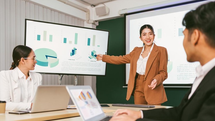 Ilustrasi Perempuan Sukses