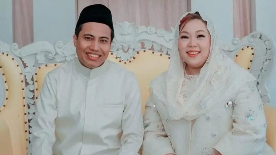 Inayah Wahid Resmi Menikah dengan Ra Mamak&comma; Kiai Asal Sumenep