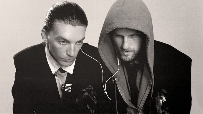 Berikut detail jadwal penjualan hingga daftar harga tiket konser LANY di Indonesia Arena Jakarta 2026.