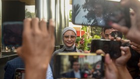 Istri Ono Surono Diperiksa KPK Terkait Penyitaan Barang di Rumahnya