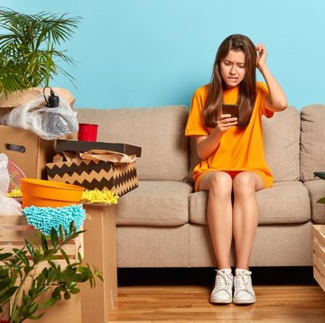 5 Ciri Kepribadian Orang yang Punya Satu Ruangan Berantakan di Rumah