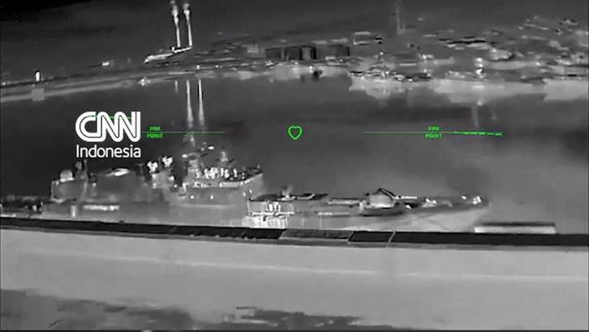 Ukraina Serang Kapal Perang Rusia Dengan Drone