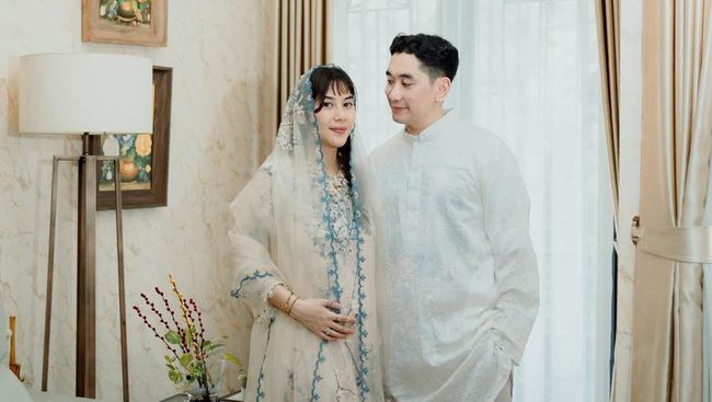 Terpopuler: Adinda Thomas dan Raka Akmal Sambut Kelahiran Anak Pertama