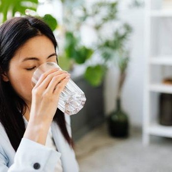 4 Minuman Sehat untuk Menjaga Tubuh Tetap Terhidrasi di Musim Kemarau
