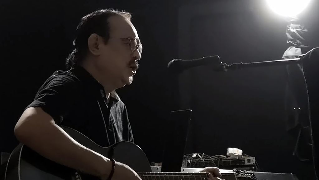 Erros Djarot Akan Konser 25 April, Rayakan 52 Tahun Berkarya