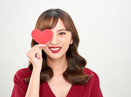 5 Tipe Kepribadian Orang yang Mudah Jatuh Cinta, Benarkah Cepat Move On?