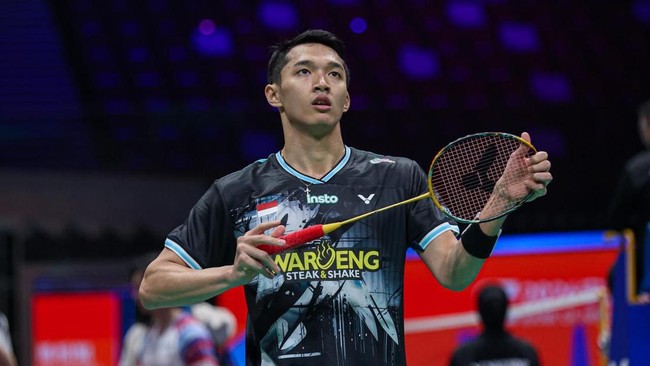 Jonatan Christie dan kawan-kawan bakal menghadapi laga-laga menantang di babak pertama Singapore Open 2026. (Arsip PBSI)
