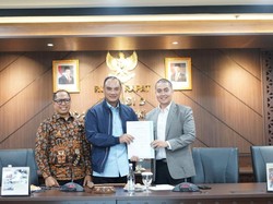 Pansus DPRD DKI Ungkap Volume Sampah Jakarta Capai 7.000 Ton Per Hari