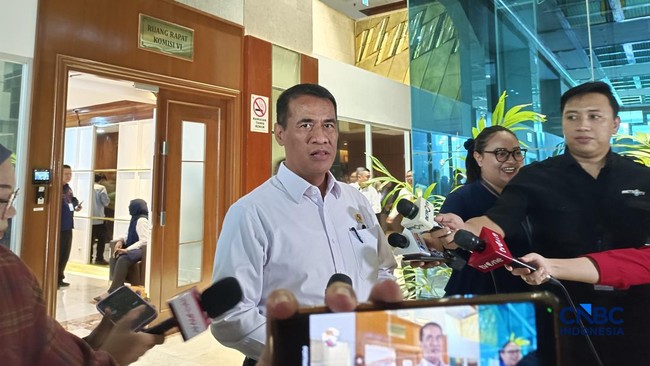 Geramnya Amran Gula Rafinasi Bocor-Bongkar Buktinya: Aneh bin Ajaib!