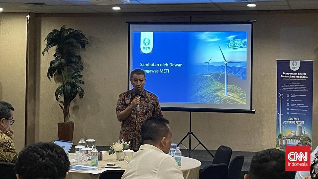 Target Listrik 100 GW EBT Dinilai Belum Matang, Ini Catatan METI