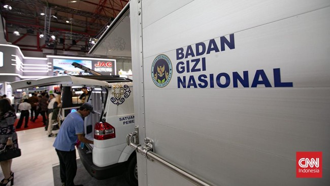 Booth Suzuki di GAIKINDO Indonesia International Commercial Vehicle Expo (GIICOMVEC) 2026 yang berlangsung di JIExpo Kemayoran, Jakarta Pusat, Rabu (8/4/2026), Suzuki untuk memperluas jangkauan ke segmen business to business (B2B). Berbagai model yan