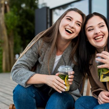 3 Zodiak yang Dikenal Paling Humoris