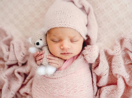 500 Nama Bayi Perempuan Menurut Islam dan Alquran Beserta Artinya