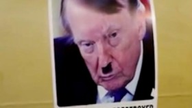 IRGC Iran Pasang Foto Donald Trump Jadi Hitler di Rudal