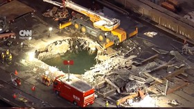 Perancah Bangunan Runtuh di Jepang, 3 Pekerja Kritis dan 1 Hilang