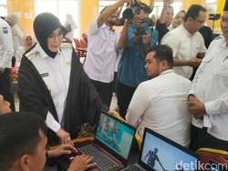 Walkot Minta Guru di Banda Aceh Melek Teknologi: Hati Tak Bisa Diganti Robot