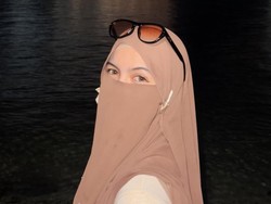 Gaya Wardatina Mawa Joget Pakai Kimono di Jepang Tuai Kritik