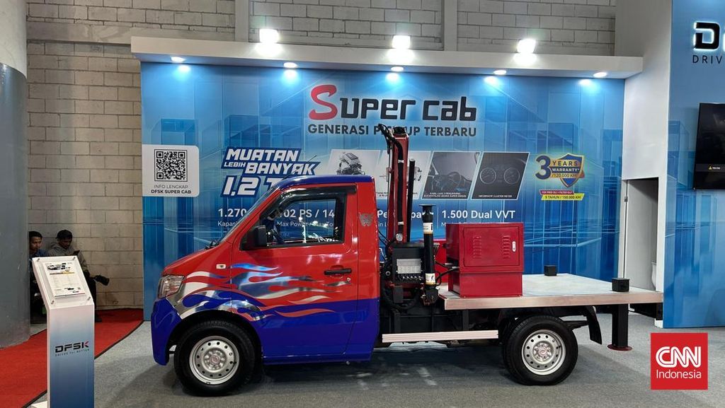 DFSK Super Cab Disulap Jadi Mini Crane Sanggup Angkut 1 Ton