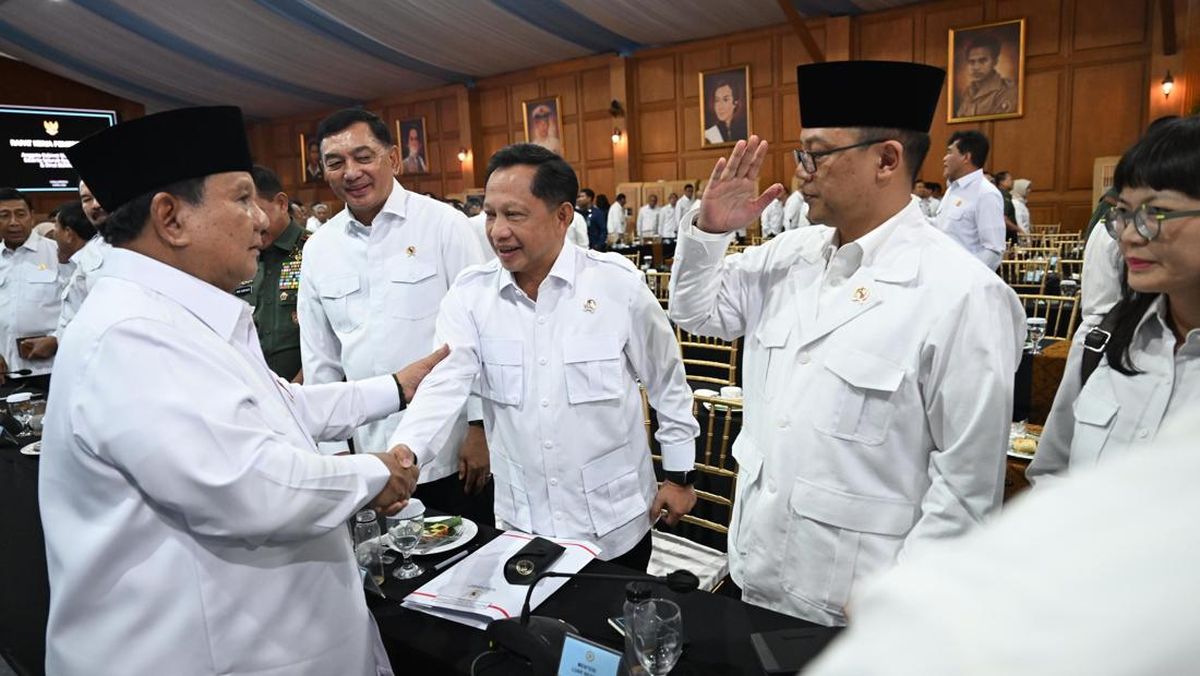 Mendagri Tito Bersama Jajaran Lengkap Hadiri Rapat Kerja Pemerintah