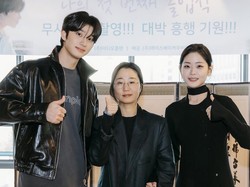 Kim Jae Won dan Chung Su Bin Jadi Pemeran Utama di Film 'My First Graduation'