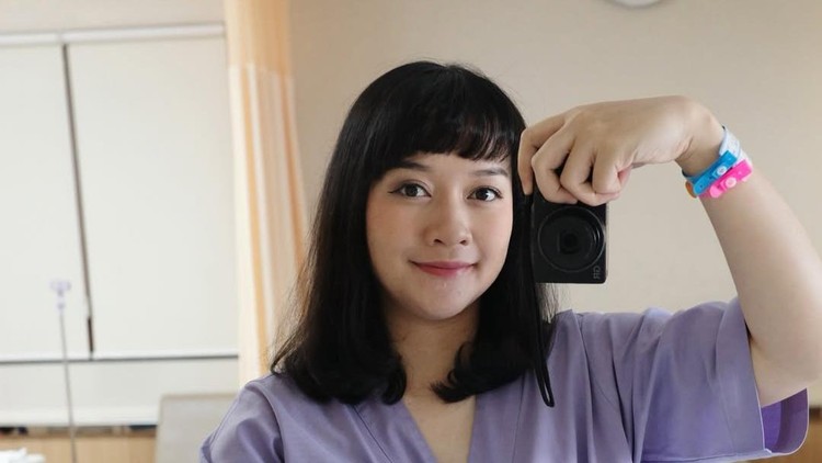 Kinal eks JKT4 melahirkan anak kedua&period;