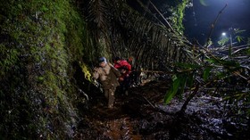 Longsor di Sumedang: 2 Rumah Rusak, 1 Warga Masih Tertimbun