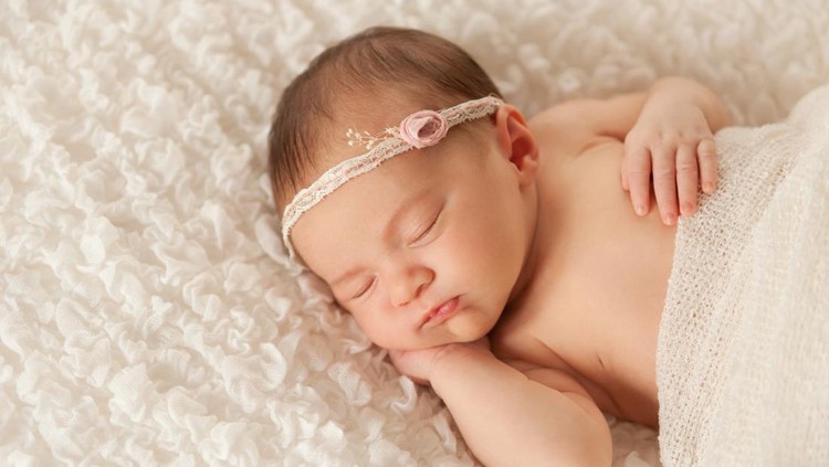 Nama bayi perempuan imut