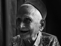 Berpulang di Usia 100 Tahun, Nyak Sandang Sosok Penyumbang Pesawat Pertama Indonesia