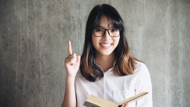 5 Cara Mengenali Orang Cerdas dari Kebiasaan Sehari-hari