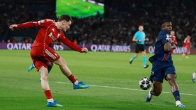 Arne Slot Takabur, Yakin Liverpool Comeback Lawan PSG