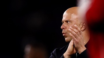 Berita Olahraga Terkini CNN Sport : Arne Slot Merasa Beruntung Usai Liverpool Keok dari PSG