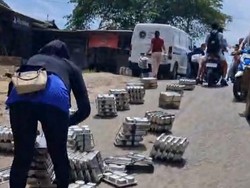 Heboh Puluhan Ompreng MBG Berserakan di Jalan Lubuklinggau