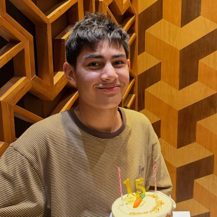 <p>Risty Tagor dan Rifky Balweel termasuk salah satu mantan pasangan artis yang masih menjaga hubungan baik. Belum lama ini, keduanya pun merayakan ulang tahun sang putra, Arsen Raffa Balweel. (Foto: Instagram @bibyalraen13)</p>