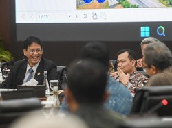 Video Senyum Lebar Purbaya Usai Dapat Rp 11 T dari Satgas PKH: Kita Makin Kaya