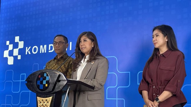 Pemerintah Indonesia menjatuhkan sanksi awal kepada Google atas YouTube yang dinilai tidak patuh pada aturan perlindungan anak.