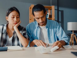 Galbay Pinjol Bukan Solusi, Ini Risiko dan Cara Keluar dari Jeratan Utang