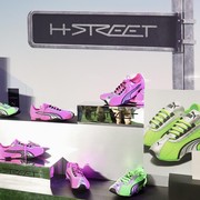 Tren Fashion Terbaru: Kenalan dengan Sneaker Ikonik Awal 2000-an yang Kembali dengan Gaya Paling Stylish!