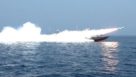 Iran Ancam Balik AS Usai Blokade Selat Hormuz: Kami Tutup Laut Merah