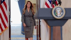 Alasan Melania Tiba-tiba Bantah 'Dijual' Epstein ke Trump