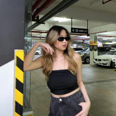 Ogah Bongkar soal Pekerjaan, Michelle Ashley Anak Pinkan Mambo Dicibir