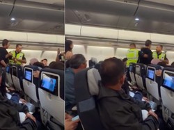 Lecehkan Pramugari Malaysia Airlines, Penumpang Diusir dari Pesawat!