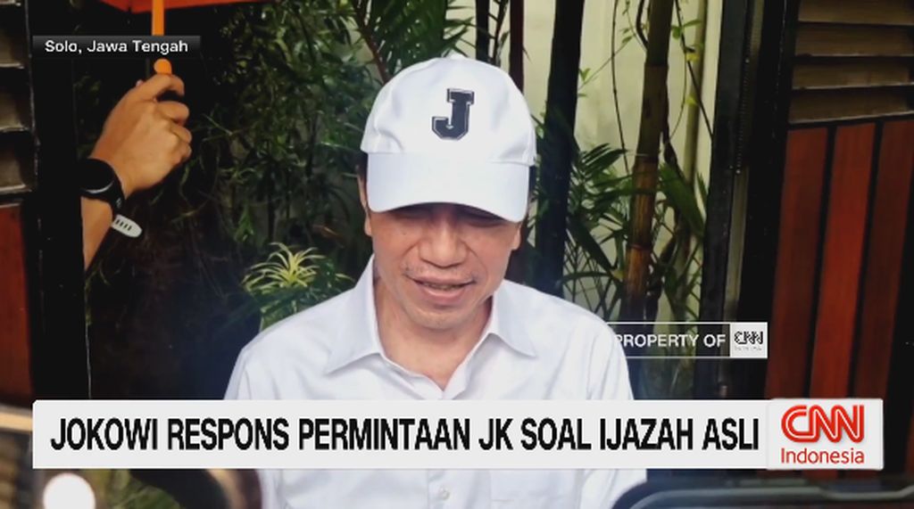 VIDEO: Jokowi Respons Permintaan JK Soal Ijazah Asli