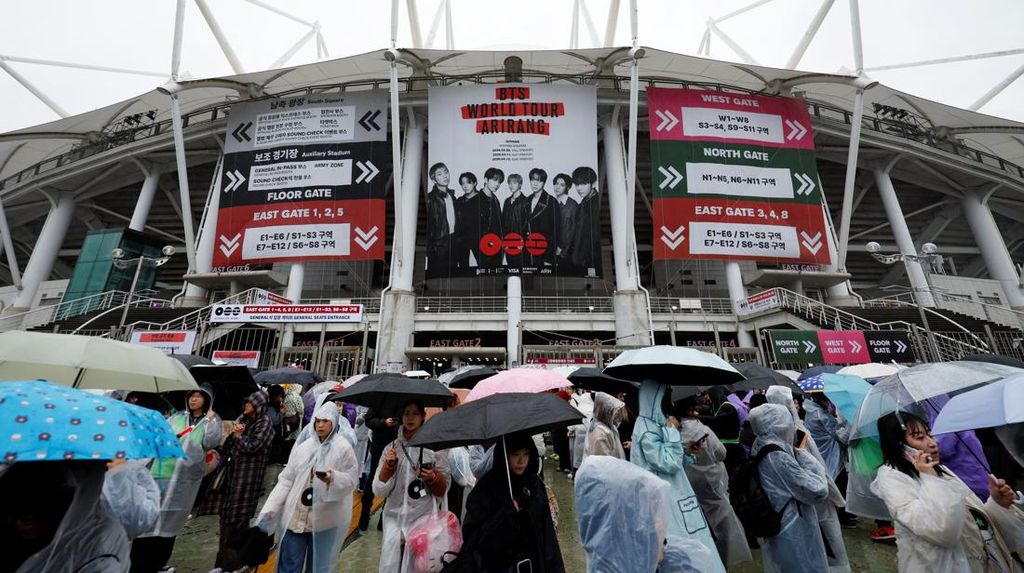 FOTO: Arirang World Tour BTS Resmi Dimulai